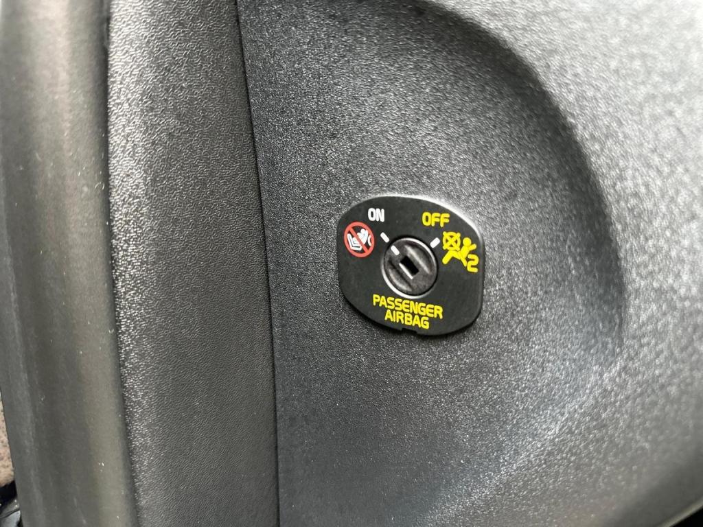 VOLVO V40 2.0 D4 SE Lux Nav Geartronic Euro 6 (s/s) 5dr 2015