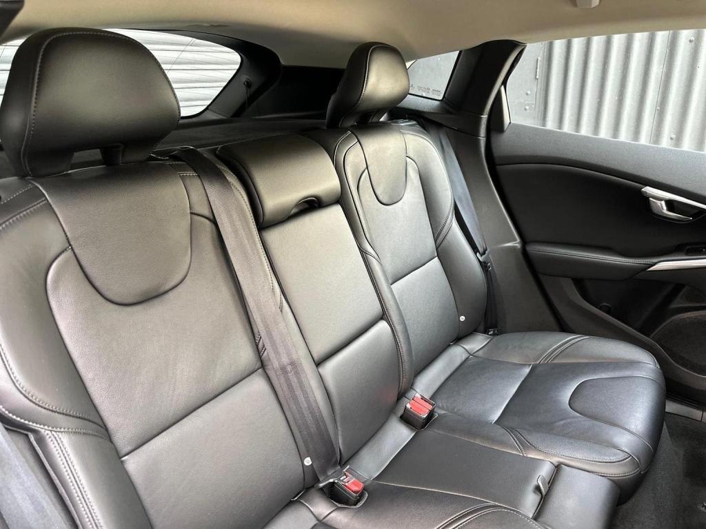 VOLVO V40 2.0 D4 SE Lux Nav Geartronic Euro 6 (s/s) 5dr 2015