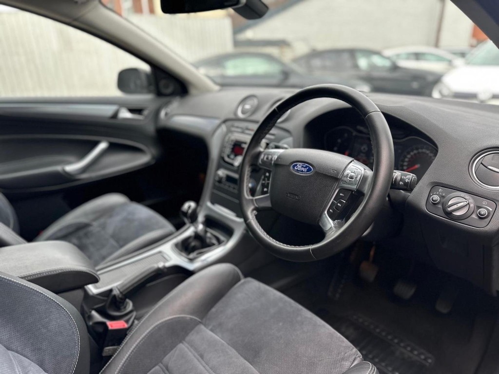 FORD MONDEO 2.2 TDCi Titanium X Euro 5 5dr 2012