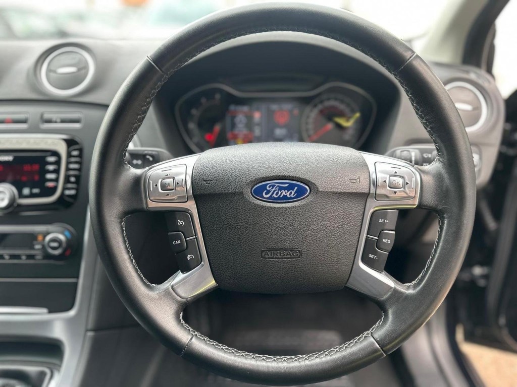 FORD MONDEO 2.2 TDCi Titanium X Euro 5 5dr 2012