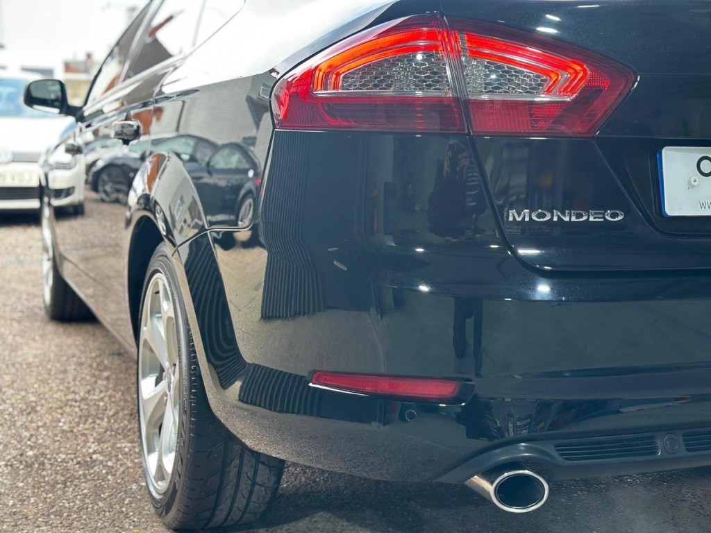 FORD MONDEO 2.2 TDCi Titanium X Euro 5 5dr 2012
