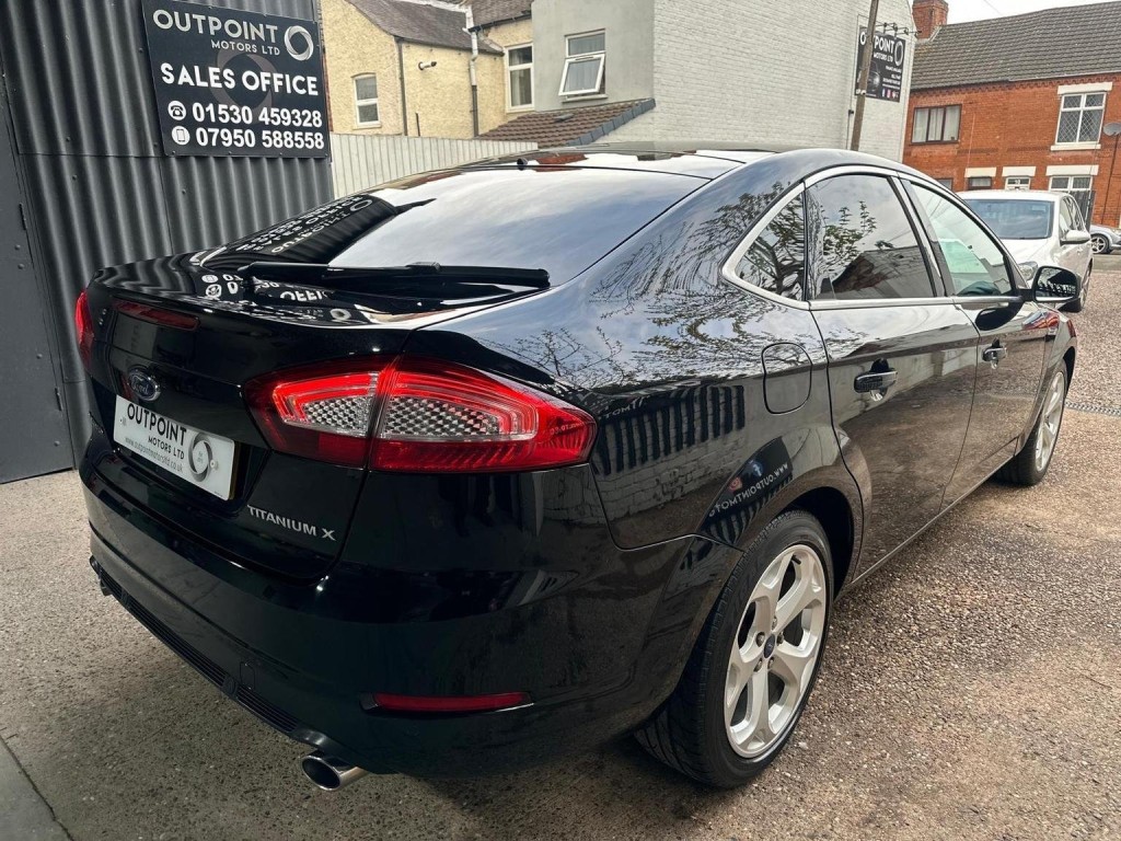 FORD MONDEO 2.2 TDCi Titanium X Euro 5 5dr 2012
