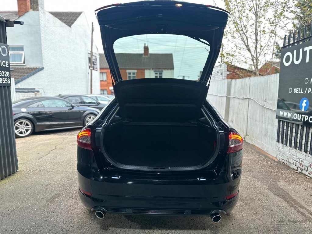 FORD MONDEO 2.2 TDCi Titanium X Euro 5 5dr 2012