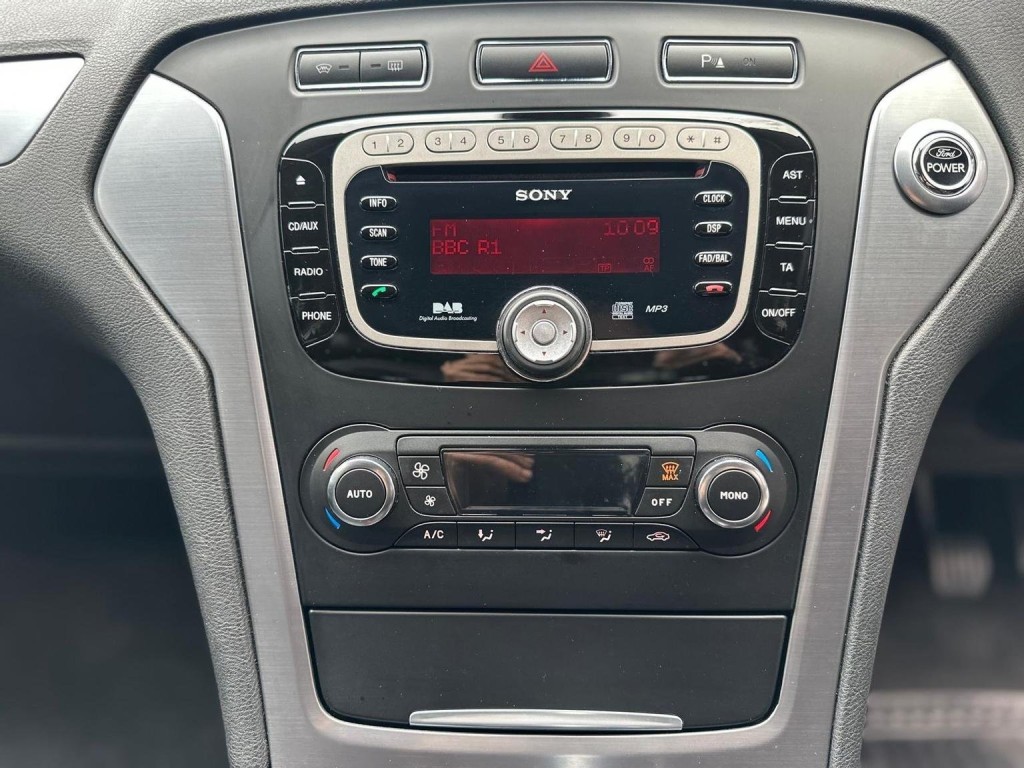 FORD MONDEO 2.2 TDCi Titanium X Euro 5 5dr 2012