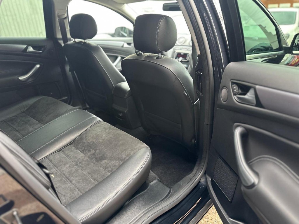 FORD MONDEO 2.2 TDCi Titanium X Euro 5 5dr 2012