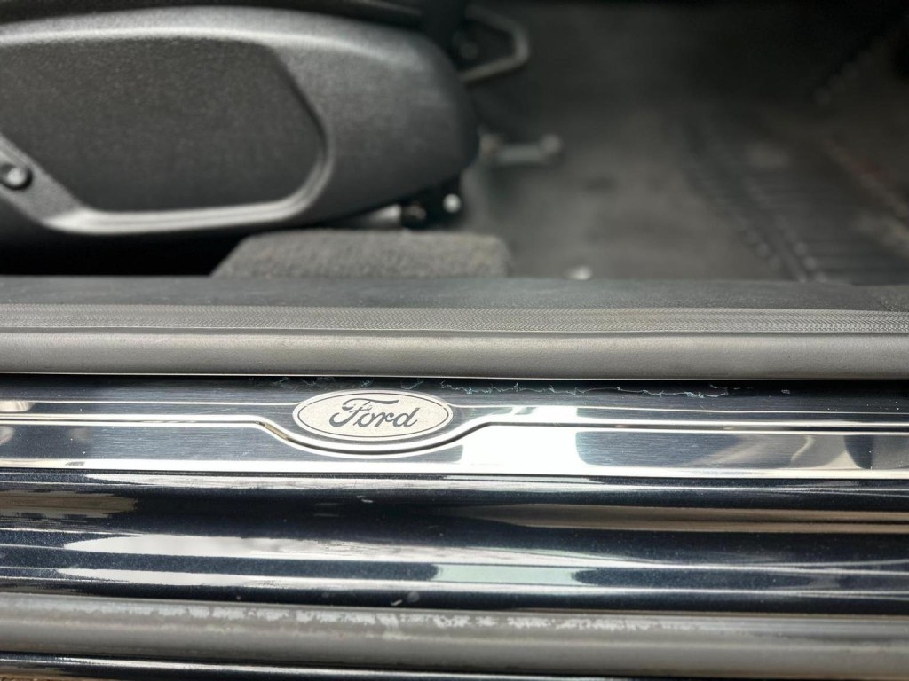 FORD MONDEO 2.2 TDCi Titanium X Euro 5 5dr 2012