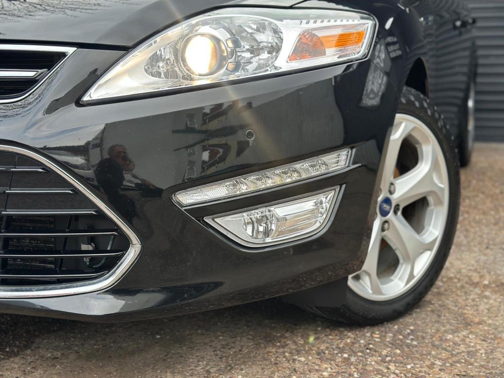 FORD MONDEO 2.2 TDCi Titanium X Euro 5 5dr 2012