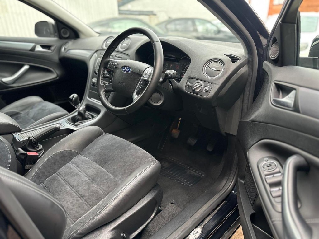 FORD MONDEO 2.2 TDCi Titanium X Euro 5 5dr 2012