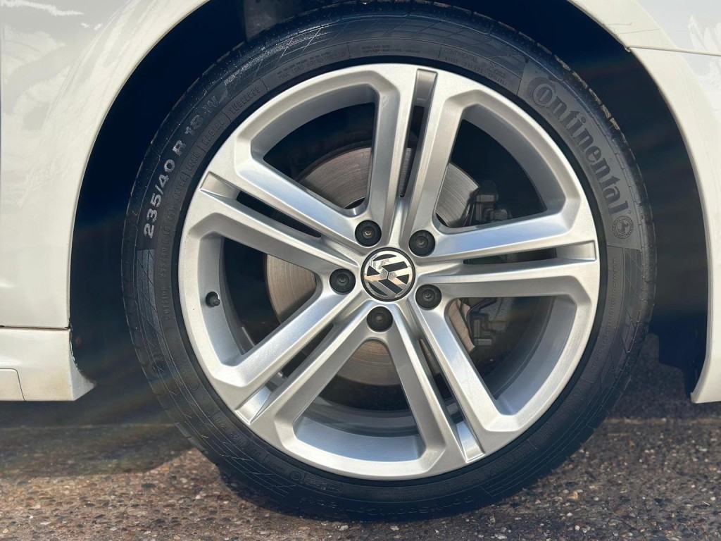 VOLKSWAGEN CC 2.0 TDI BlueMotion Tech R-Line DSG Euro 5 (s/s) 4dr 2014