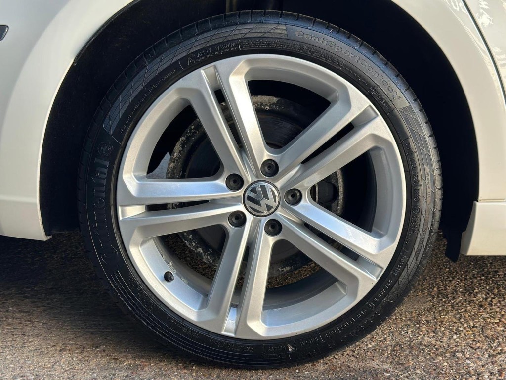 VOLKSWAGEN CC 2.0 TDI BlueMotion Tech R-Line DSG Euro 5 (s/s) 4dr 2014