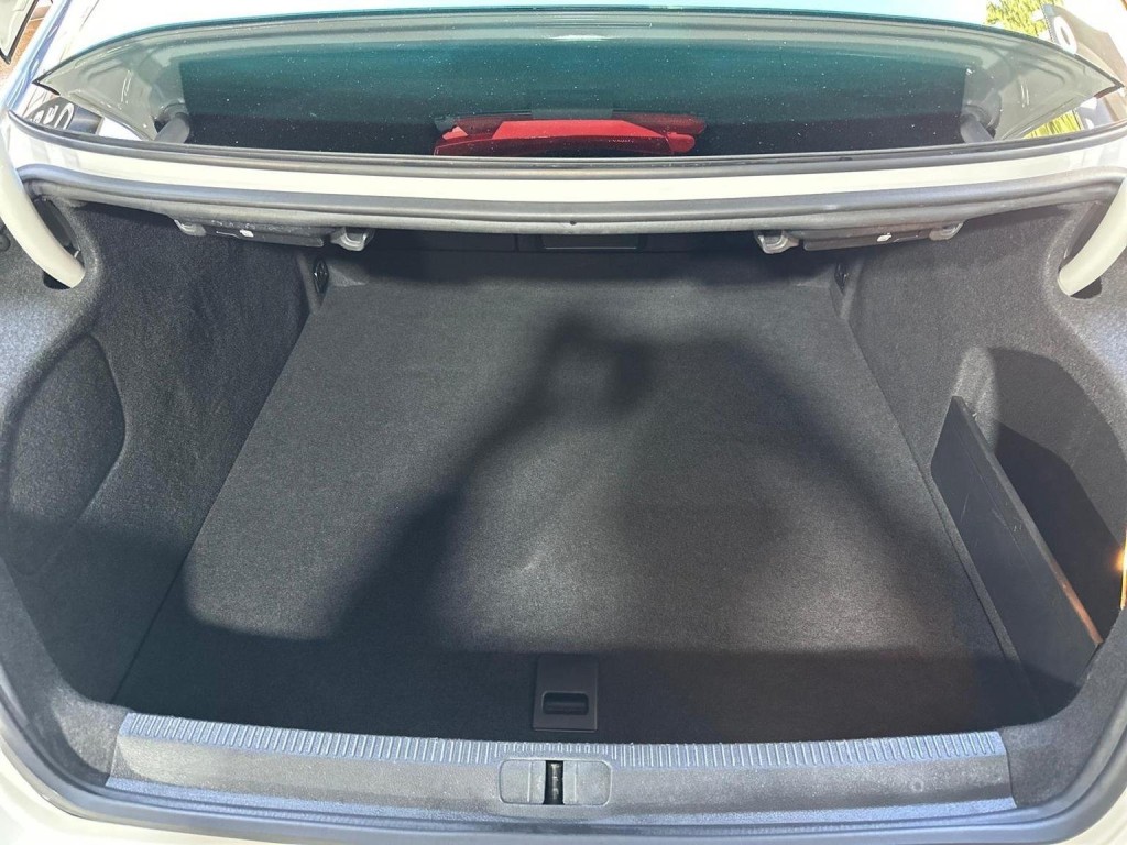 VOLKSWAGEN CC 2.0 TDI BlueMotion Tech R-Line DSG Euro 5 (s/s) 4dr 2014