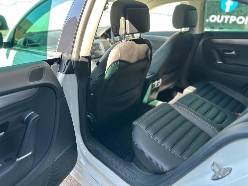 VOLKSWAGEN CC 2.0 TDI BlueMotion Tech R-Line DSG Euro 5 (s/s) 4dr 2014