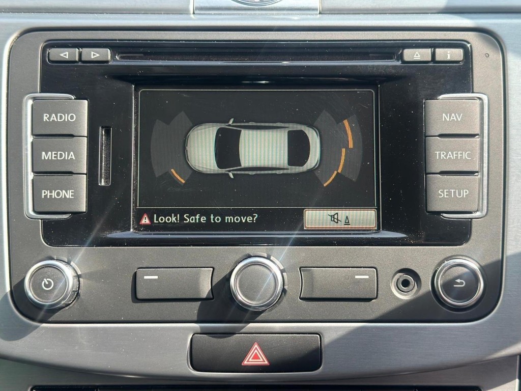 VOLKSWAGEN CC 2.0 TDI BlueMotion Tech R-Line DSG Euro 5 (s/s) 4dr 2014