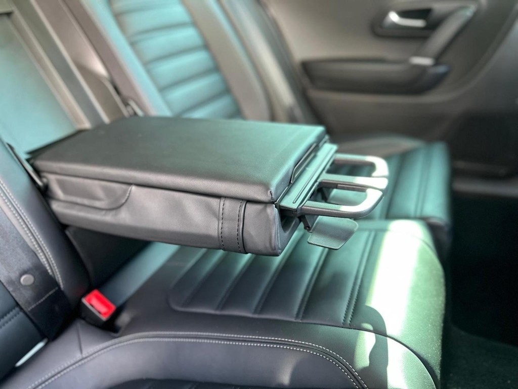 VOLKSWAGEN CC 2.0 TDI BlueMotion Tech R-Line DSG Euro 5 (s/s) 4dr 2014