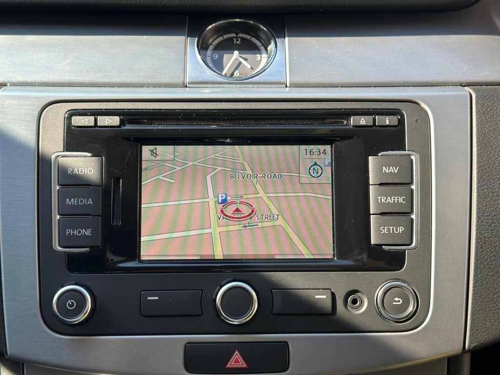 VOLKSWAGEN CC 2.0 TDI BlueMotion Tech R-Line DSG Euro 5 (s/s) 4dr 2014