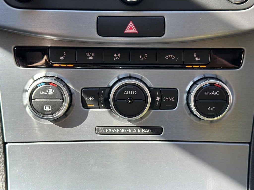 VOLKSWAGEN CC 2.0 TDI BlueMotion Tech R-Line DSG Euro 5 (s/s) 4dr 2014