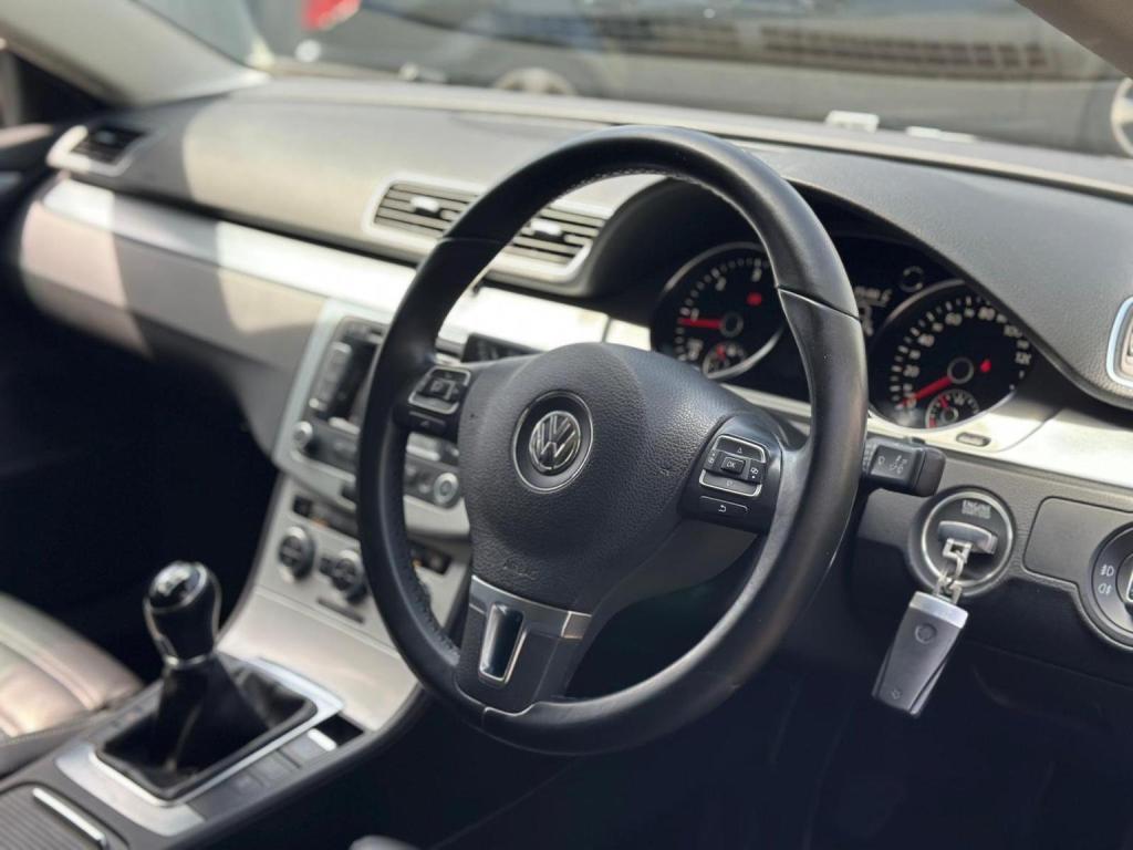 VOLKSWAGEN CC 2.0 TDI BlueMotion Tech GT Euro 5 (s/s) 4dr 2013