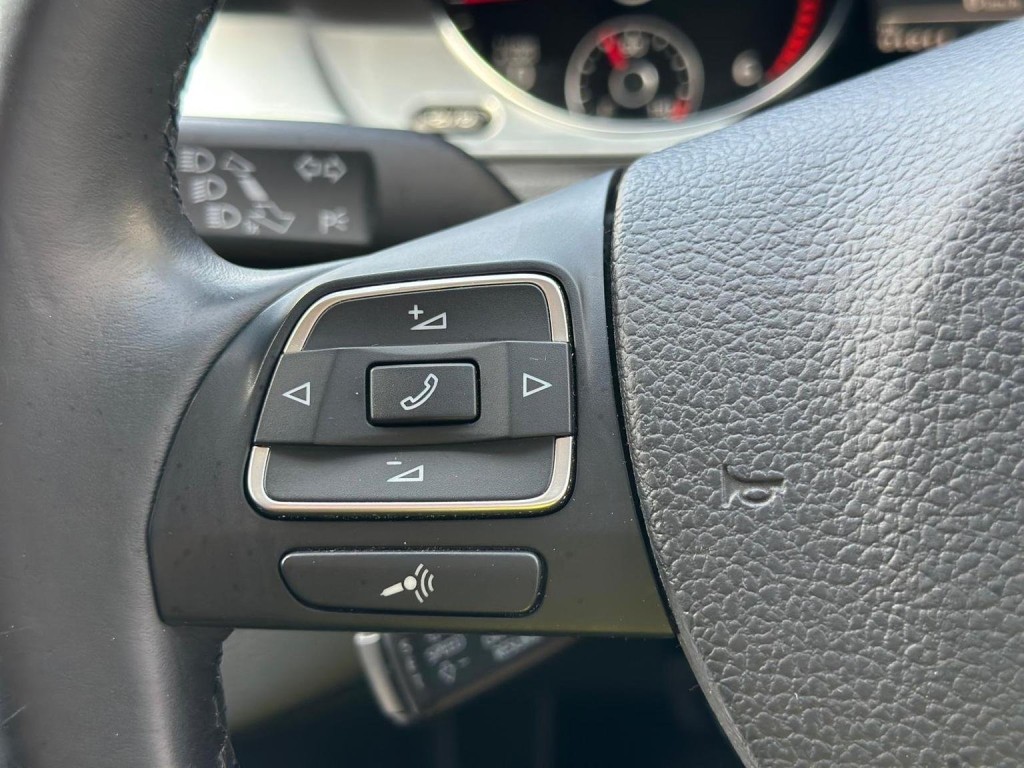 VOLKSWAGEN CC 2.0 TDI BlueMotion Tech GT Euro 5 (s/s) 4dr 2013