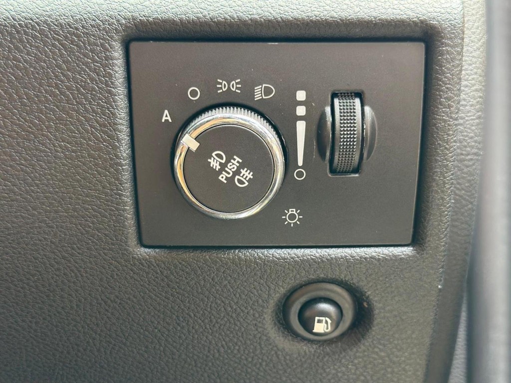 JEEP GRAND CHEROKEE 3.0 V6 CRD Overland Summit Auto 4WD Euro 5 5dr 2012