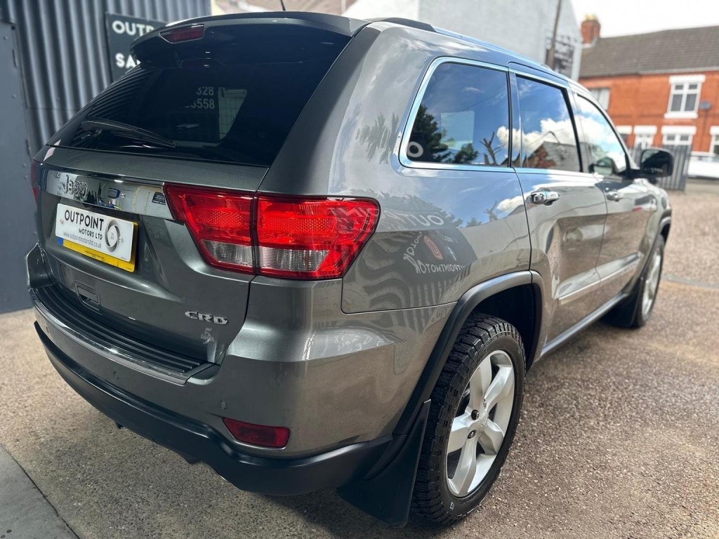 JEEP GRAND CHEROKEE 3.0 V6 CRD Overland Summit Auto 4WD Euro 5 5dr 2012