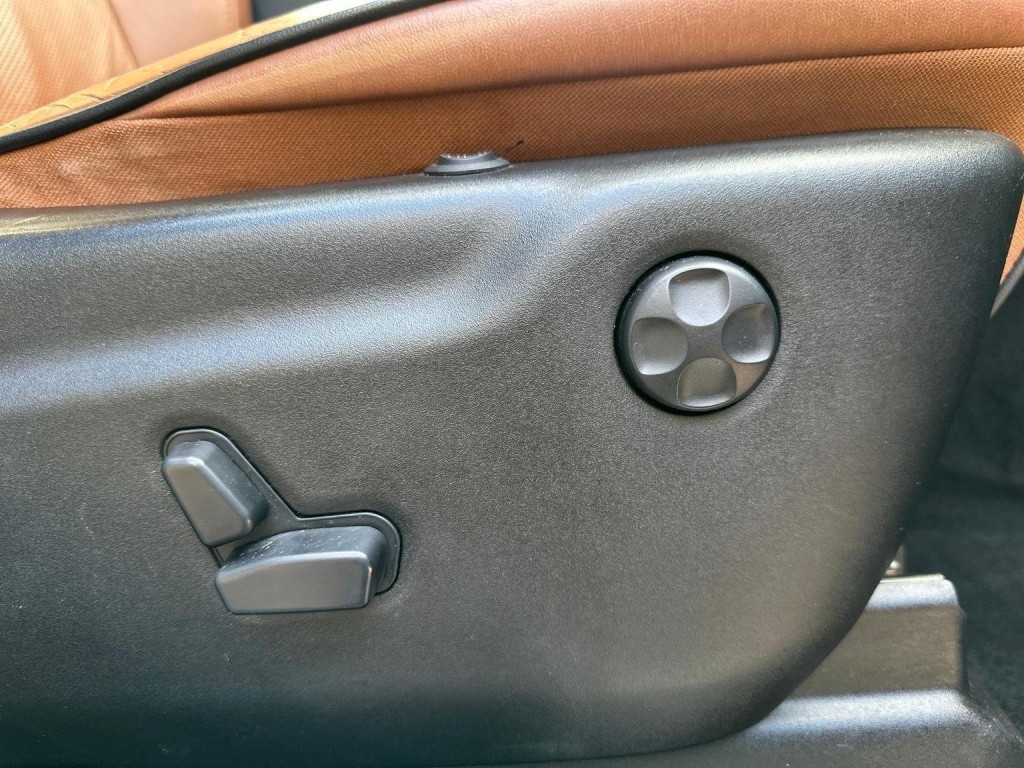 JEEP GRAND CHEROKEE 3.0 V6 CRD Overland Summit Auto 4WD Euro 5 5dr 2012