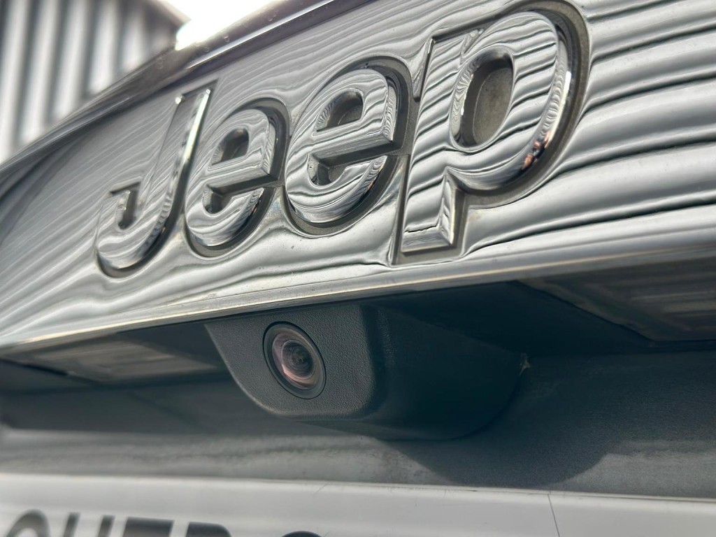 JEEP GRAND CHEROKEE 3.0 V6 CRD Overland Summit Auto 4WD Euro 5 5dr 2012