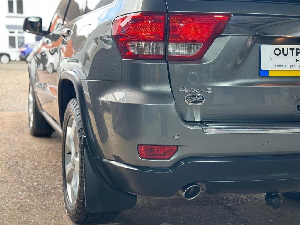 JEEP GRAND CHEROKEE 3.0 V6 CRD Overland Summit Auto 4WD Euro 5 5dr 2012