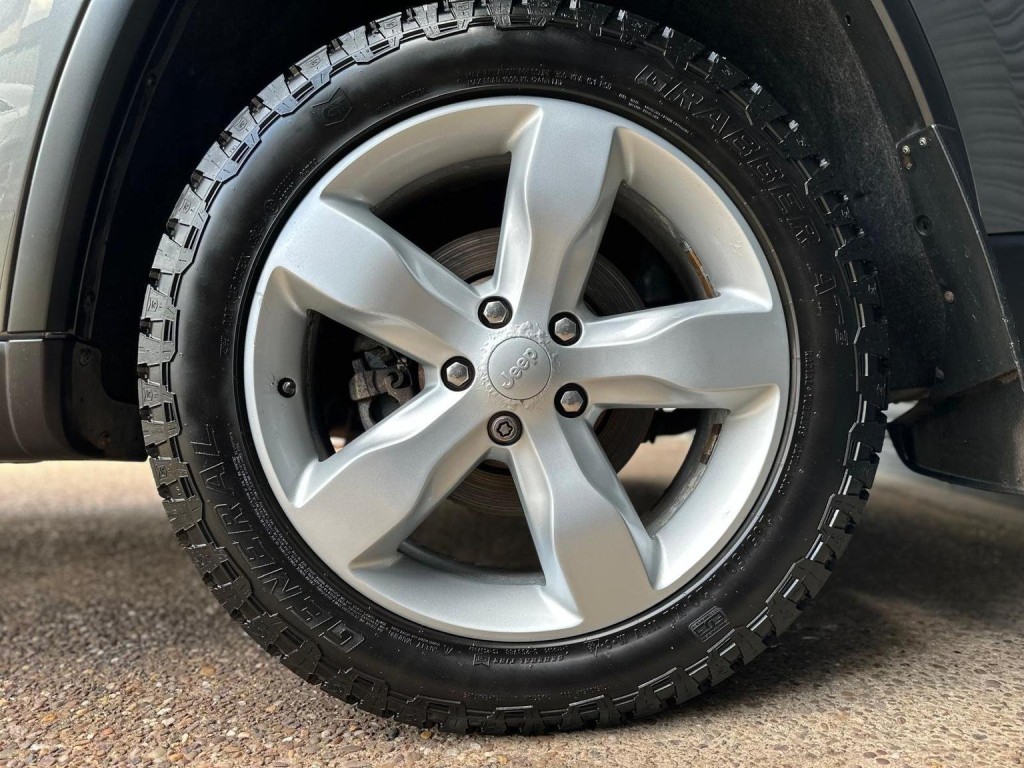 JEEP GRAND CHEROKEE 3.0 V6 CRD Overland Summit Auto 4WD Euro 5 5dr 2012