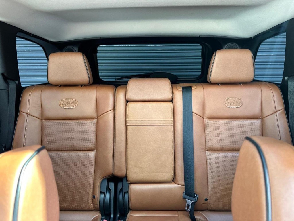 JEEP GRAND CHEROKEE 3.0 V6 CRD Overland Summit Auto 4WD Euro 5 5dr 2012