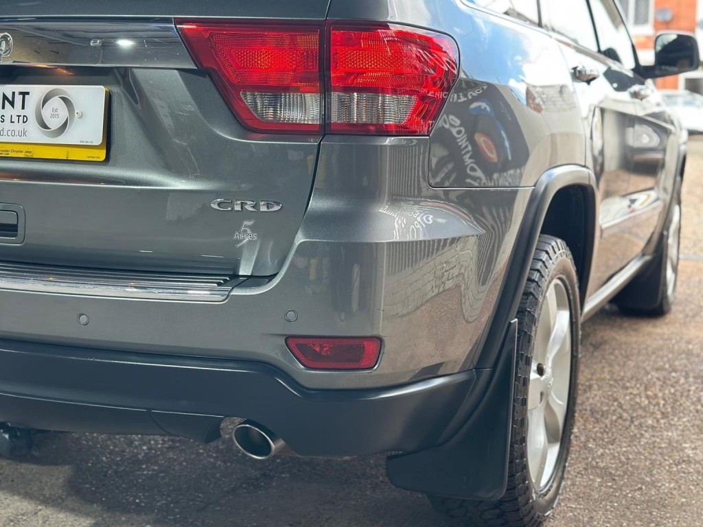 JEEP GRAND CHEROKEE 3.0 V6 CRD Overland Summit Auto 4WD Euro 5 5dr 2012