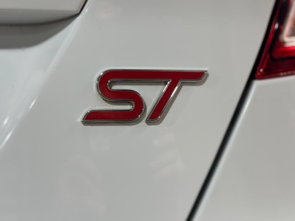 FORD FIESTA 1.6T EcoBoost ST-3 Euro 6 3dr 2017