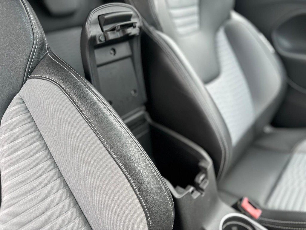 FORD FIESTA 1.6T EcoBoost ST-3 Euro 6 3dr 2017