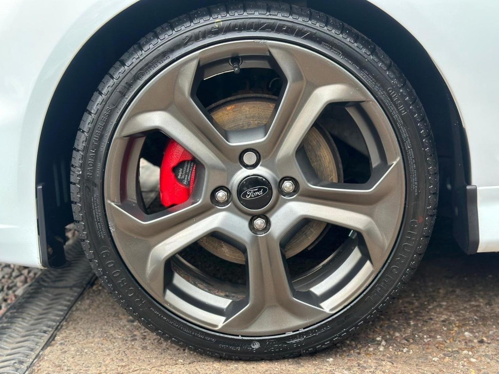 FORD FIESTA 1.6T EcoBoost ST-3 Euro 6 3dr 2017