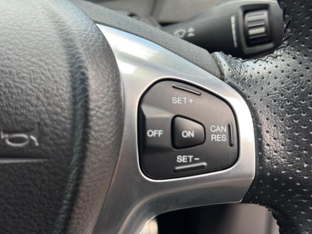 FORD FIESTA 1.6T EcoBoost ST-3 Euro 6 3dr 2017