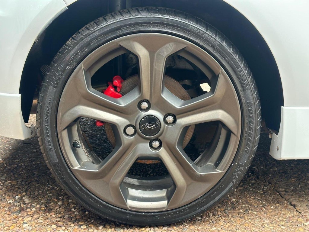 FORD FIESTA 1.6T EcoBoost ST-3 Euro 6 3dr 2017