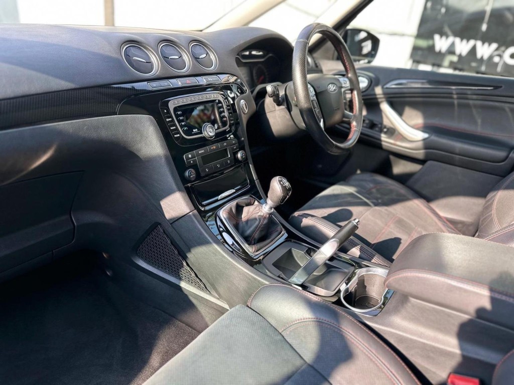 FORD S-MAX 2.0 TDCi Titanium X Sport Euro 5 5dr 2013