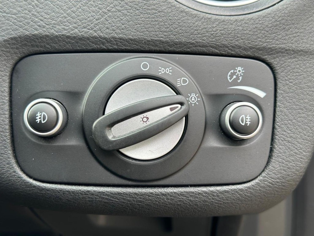 FORD MONDEO 2.0 TDCi Titanium X Sport Euro 5 5dr 2012