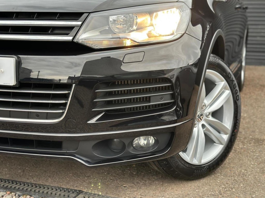 VOLKSWAGEN TOUAREG 3.0 TDI V6 BlueMotion Tech Altitude Tiptronic 4WD Euro 5 (s/s) 5dr 2013