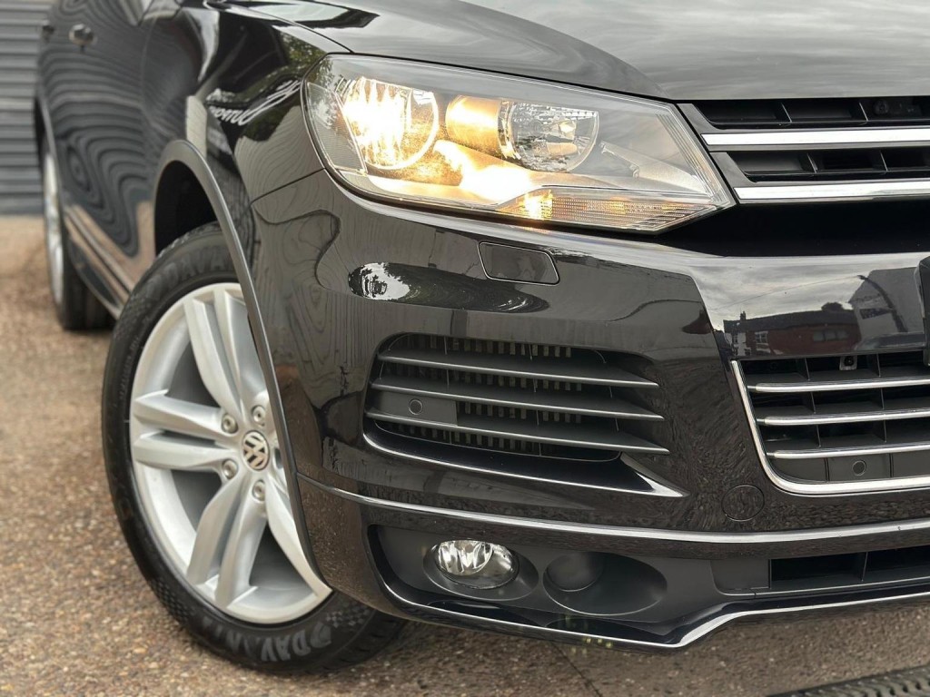 VOLKSWAGEN TOUAREG 3.0 TDI V6 BlueMotion Tech Altitude Tiptronic 4WD Euro 5 (s/s) 5dr 2013