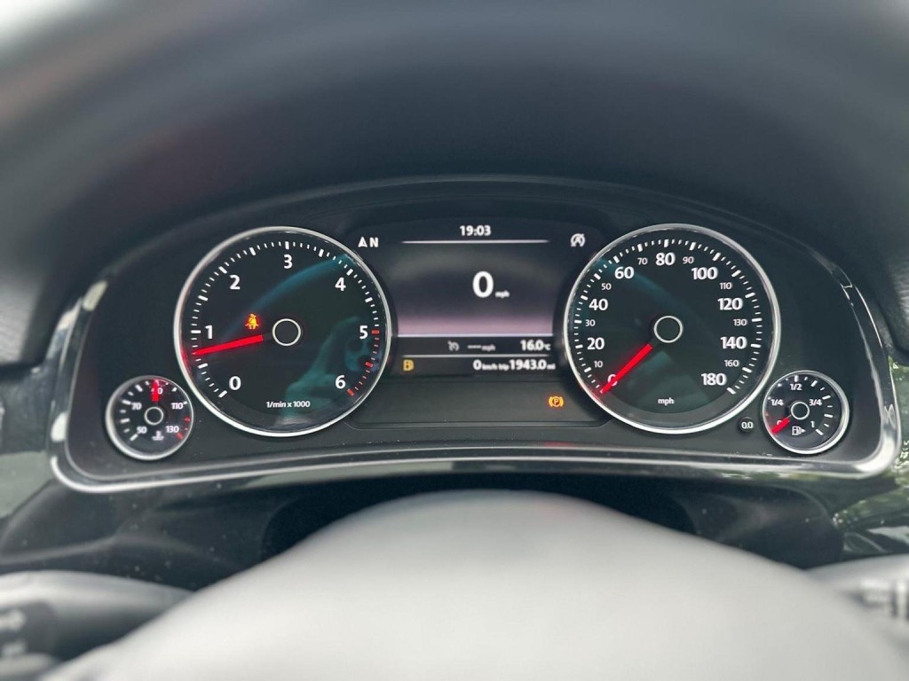 VOLKSWAGEN TOUAREG 3.0 TDI V6 BlueMotion Tech Altitude Tiptronic 4WD Euro 5 (s/s) 5dr 2013