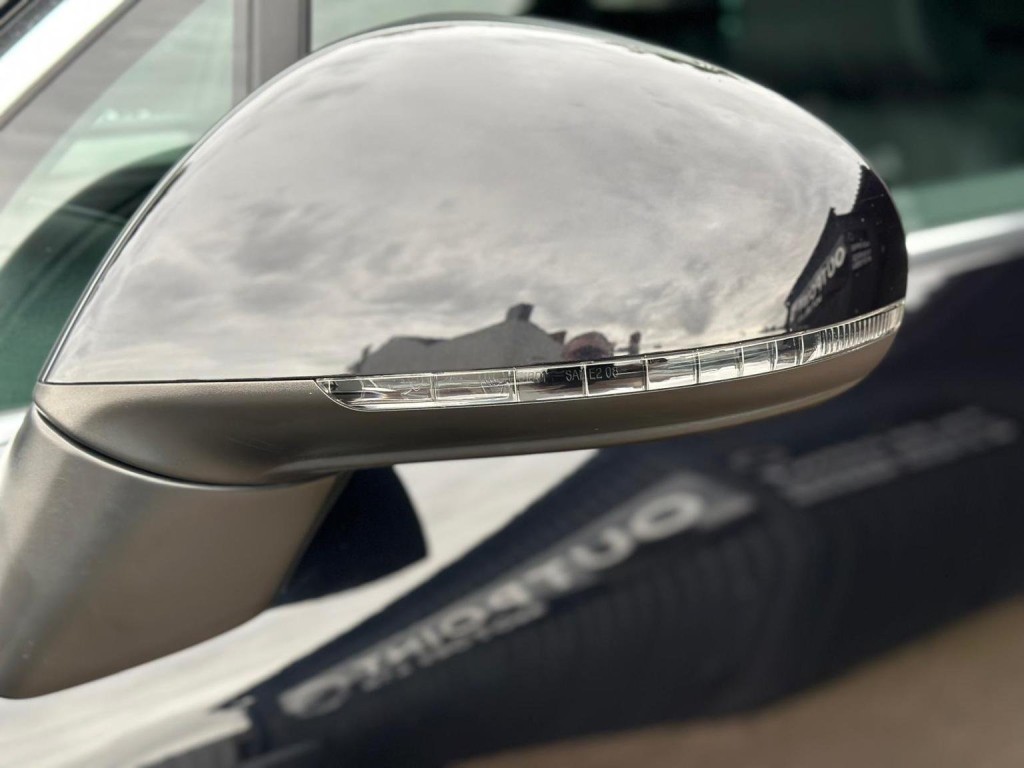 VOLKSWAGEN TOUAREG 3.0 TDI V6 BlueMotion Tech Altitude Tiptronic 4WD Euro 5 (s/s) 5dr 2013