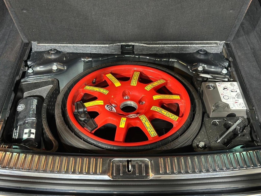 VOLKSWAGEN TOUAREG 3.0 TDI V6 BlueMotion Tech Altitude Tiptronic 4WD Euro 5 (s/s) 5dr 2013