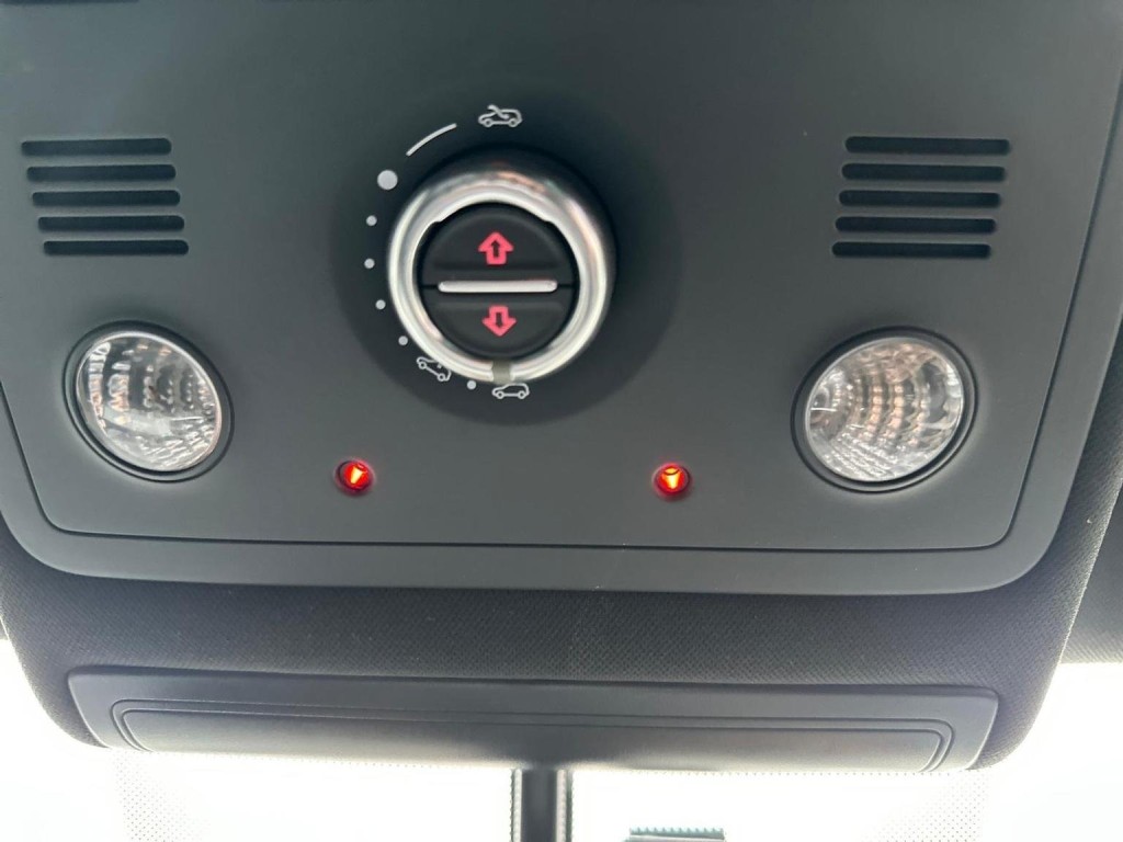 VOLKSWAGEN TOUAREG 3.0 TDI V6 BlueMotion Tech Altitude Tiptronic 4WD Euro 5 (s/s) 5dr 2013