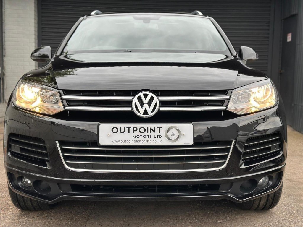 VOLKSWAGEN TOUAREG 3.0 TDI V6 BlueMotion Tech Altitude Tiptronic 4WD Euro 5 (s/s) 5dr 2013