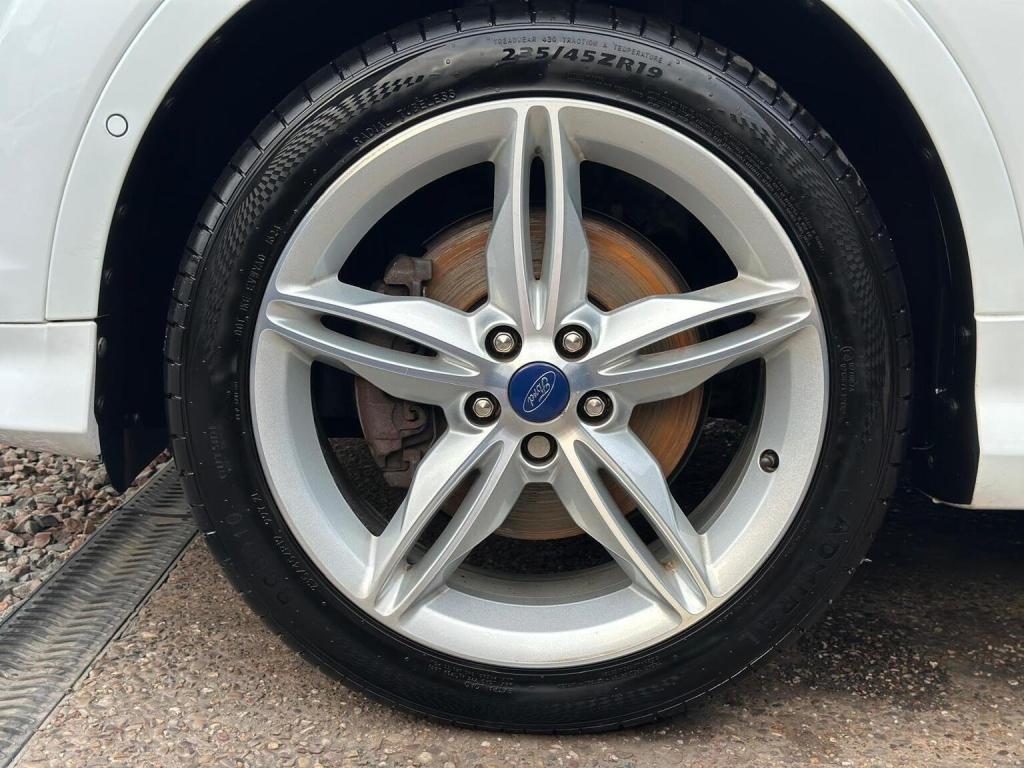 FORD KUGA 2.0 TDCi Titanium X 2WD Euro 5 5dr 2014