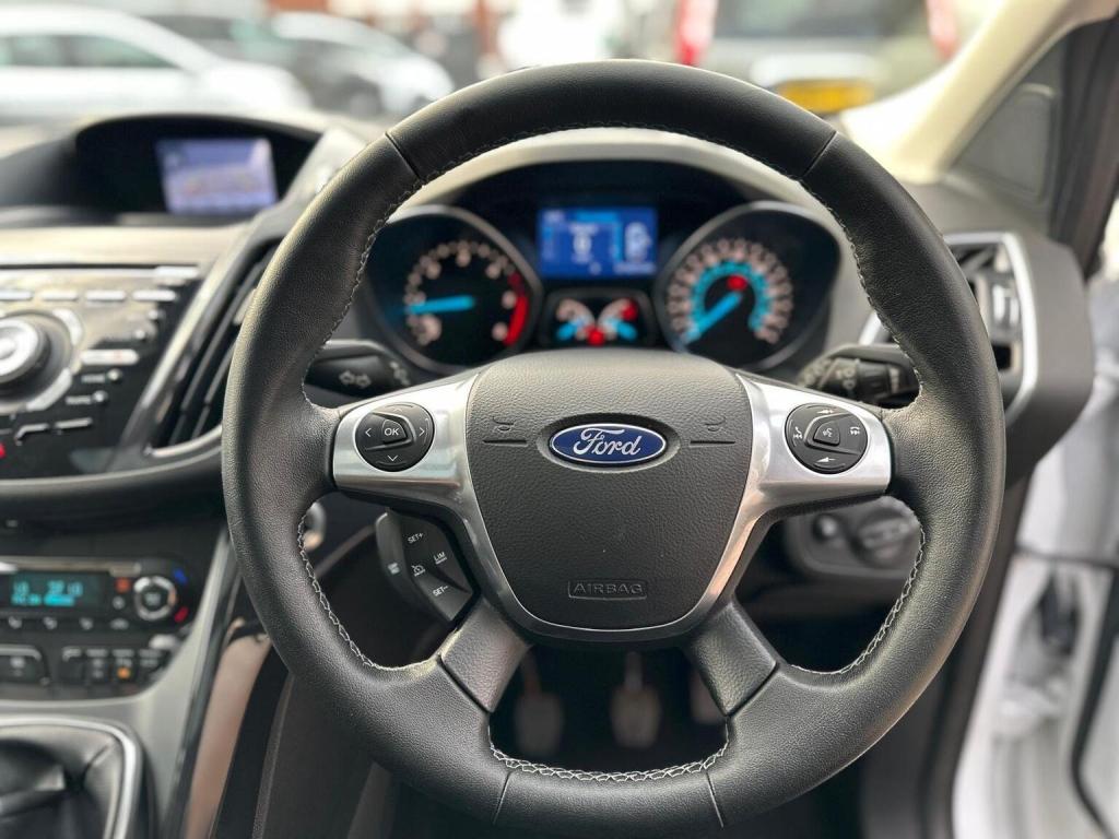 FORD KUGA 2.0 TDCi Titanium X 2WD Euro 5 5dr 2014