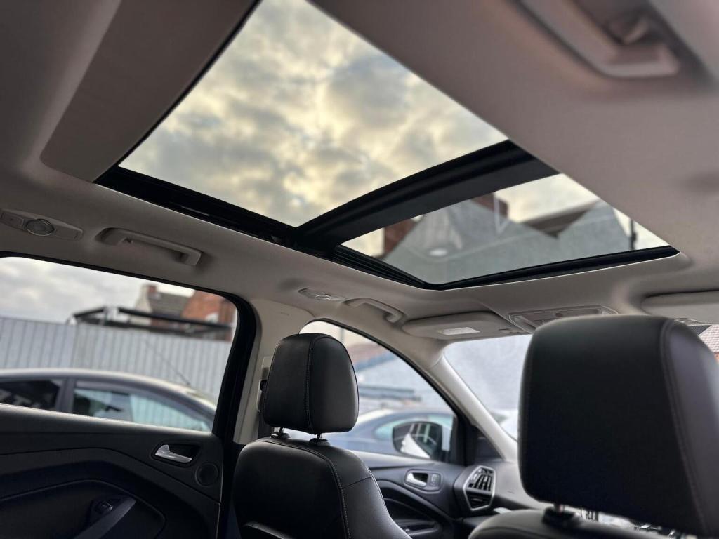 FORD KUGA 2.0 TDCi Titanium X 2WD Euro 5 5dr 2014