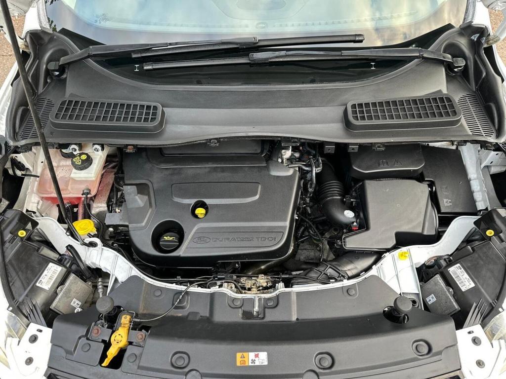 FORD KUGA 2.0 TDCi Titanium X 2WD Euro 5 5dr 2014