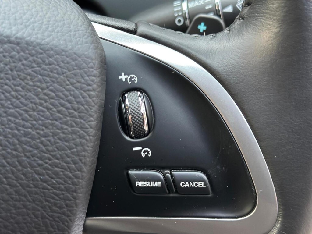 JAGUAR XF 3.0d V6 Premium Luxury Auto Euro 5 (s/s) 4dr 2014