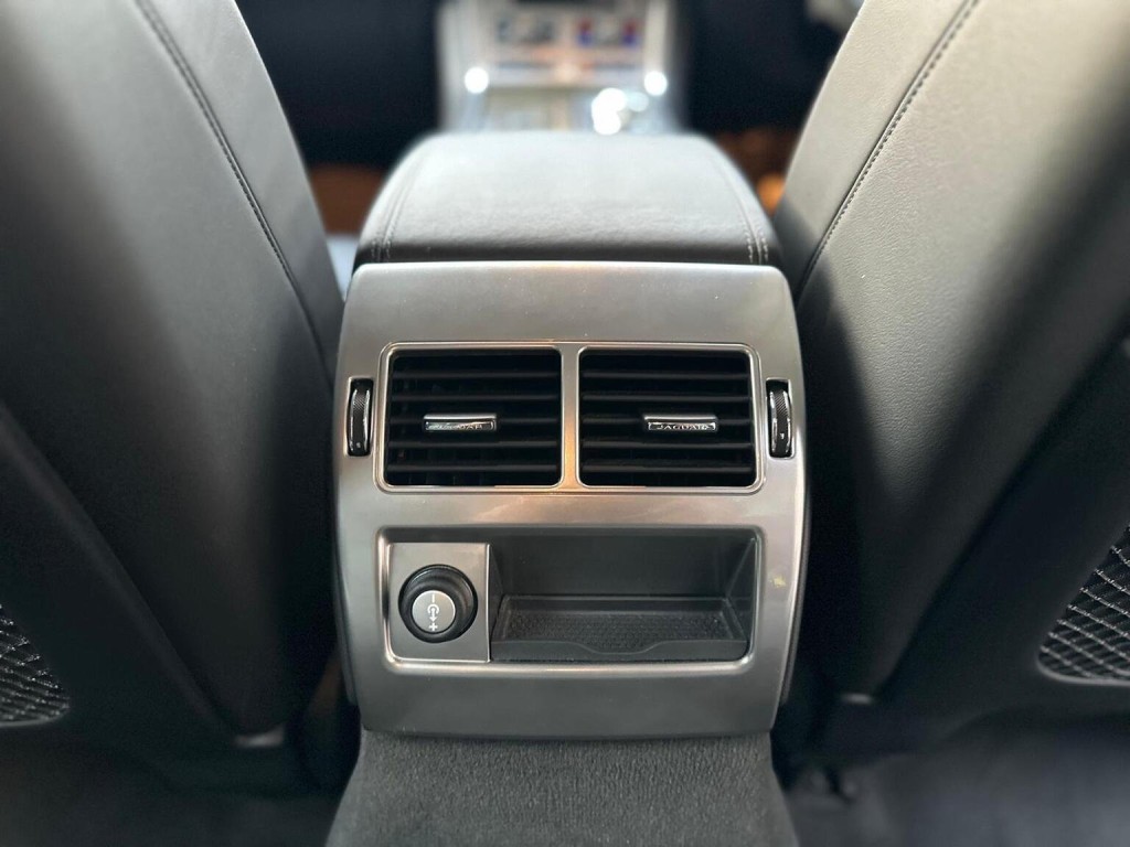 JAGUAR XF 3.0d V6 Premium Luxury Auto Euro 5 (s/s) 4dr 2014